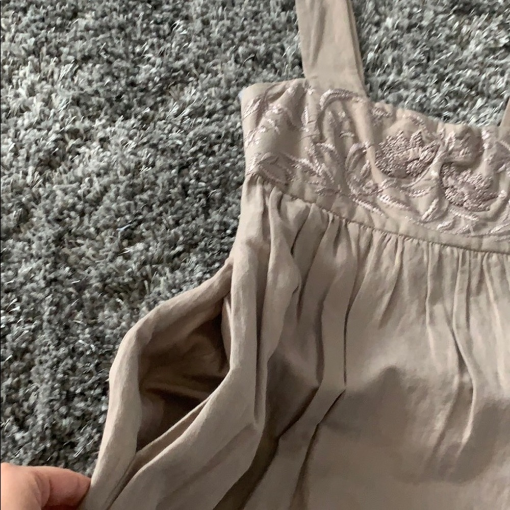 Dress - Picture 3 of 4